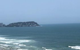 Pe Na Areia - Sol E Mar Enseada